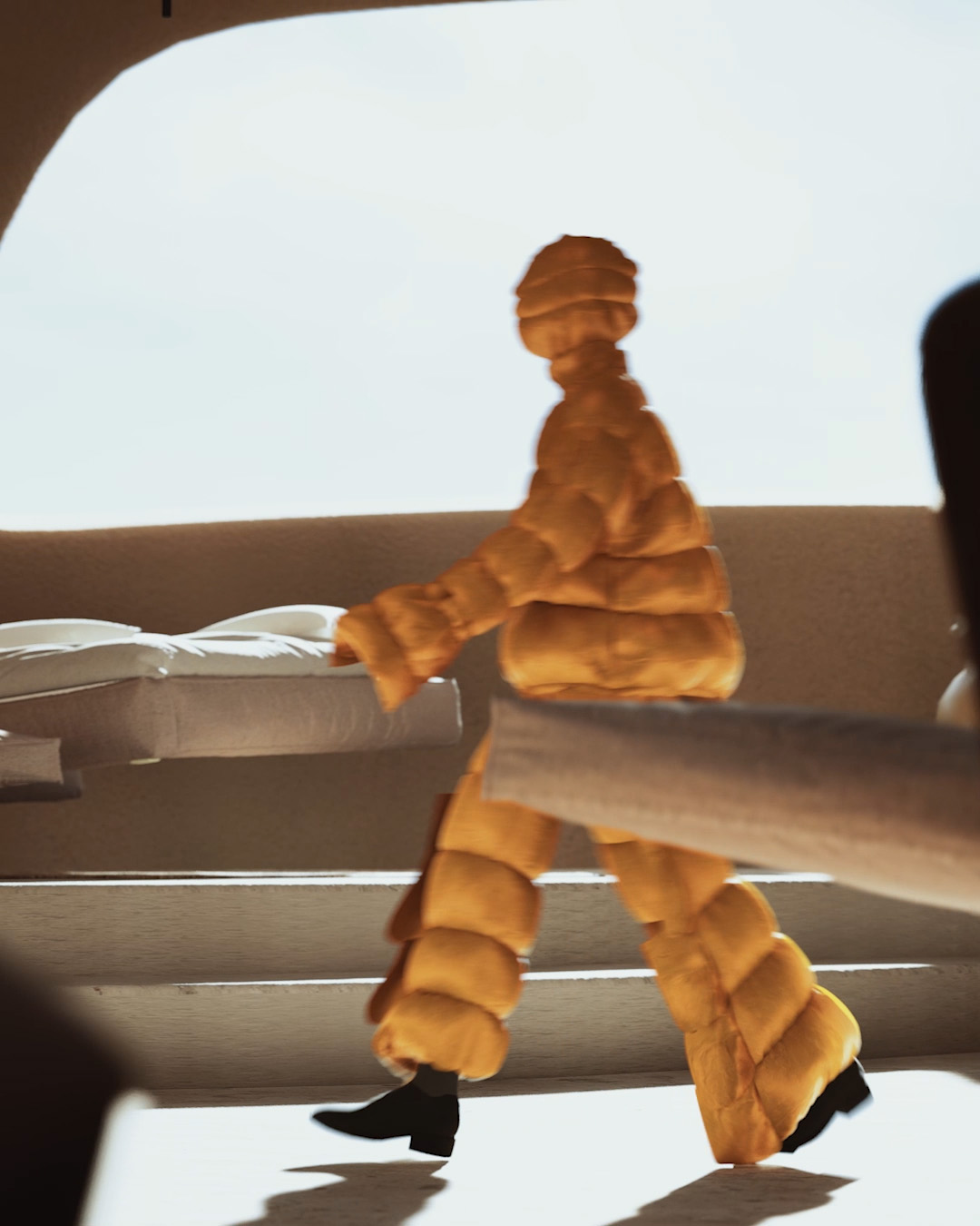 Don't Look Back — video 1 frame 4