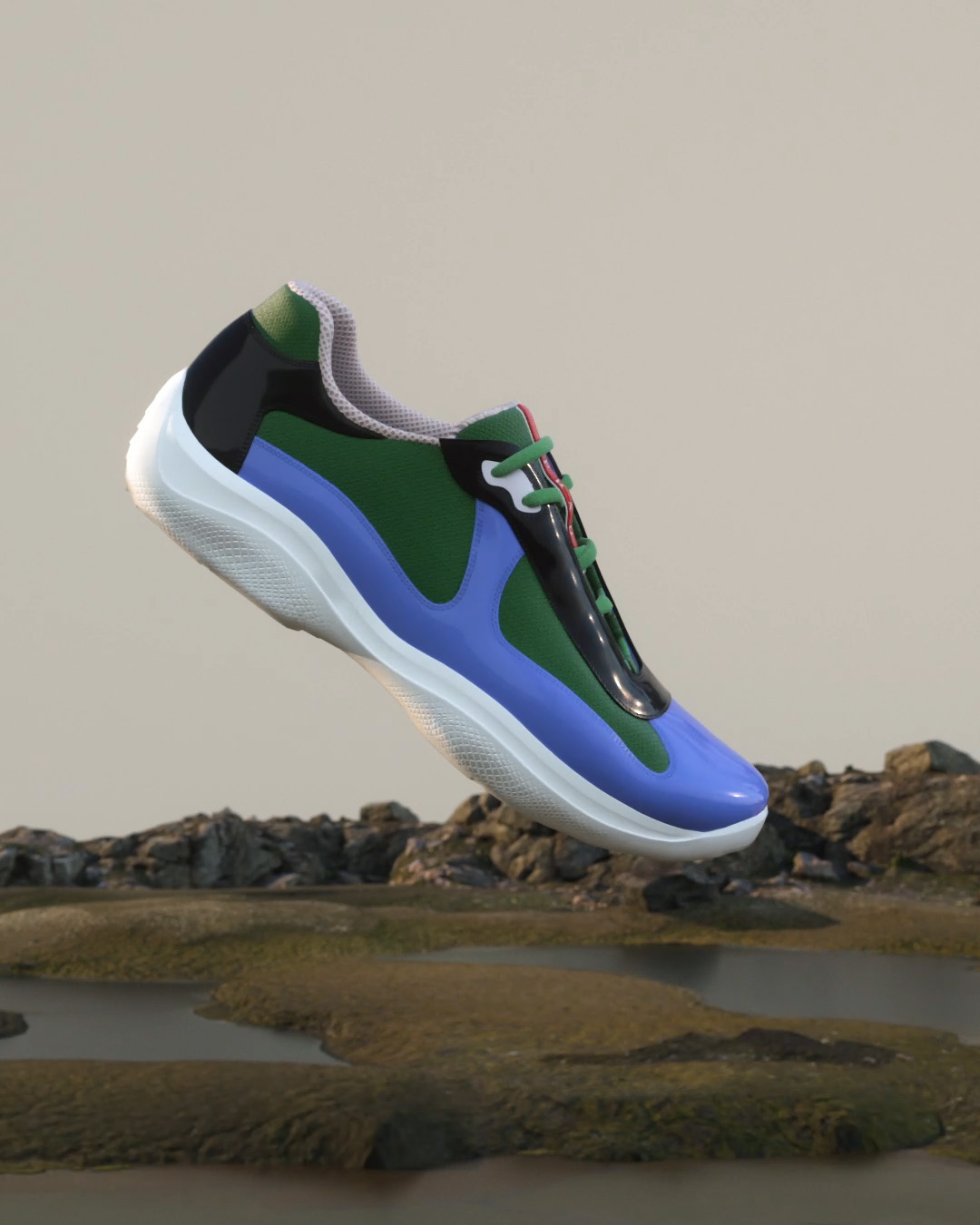 Prada — video 1 frame 5