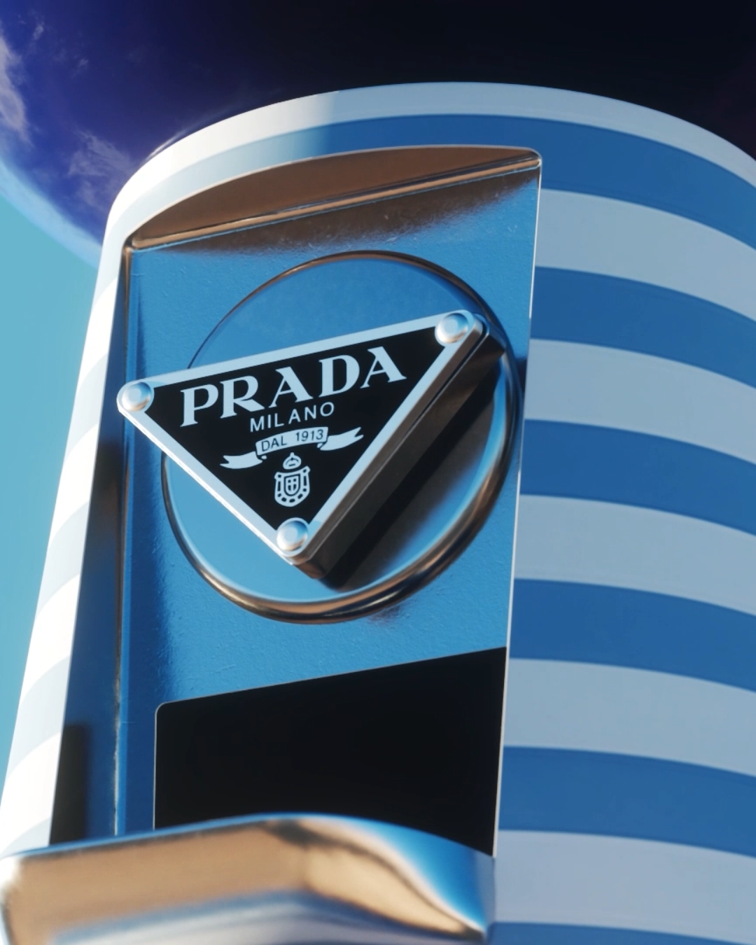 Prada — video 1 frame 2