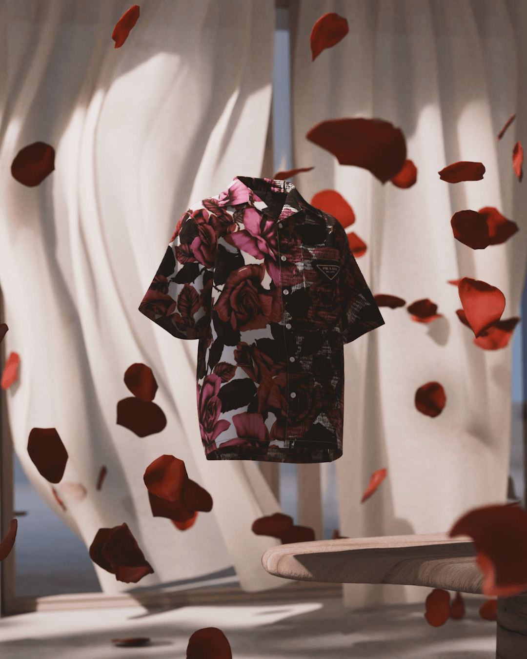 Prada — video 1 frame 3