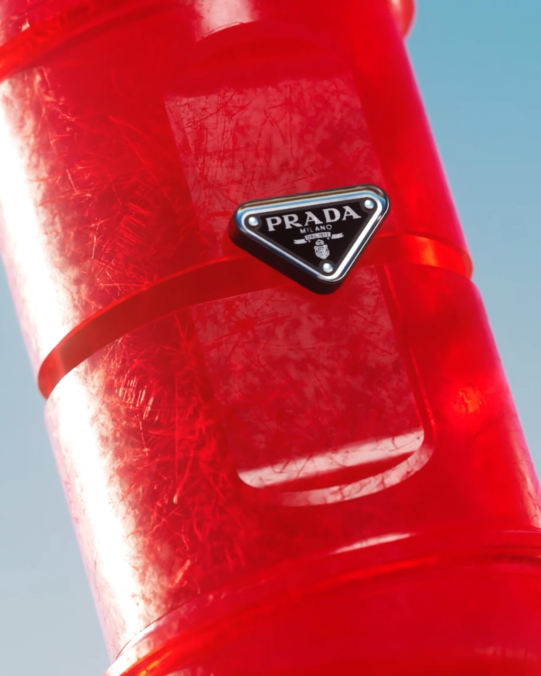 Prada — video 1 frame 4